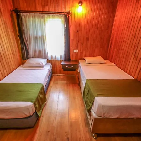 ホームステイ Zakkum *