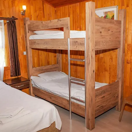 ホームステイ Zakkum *