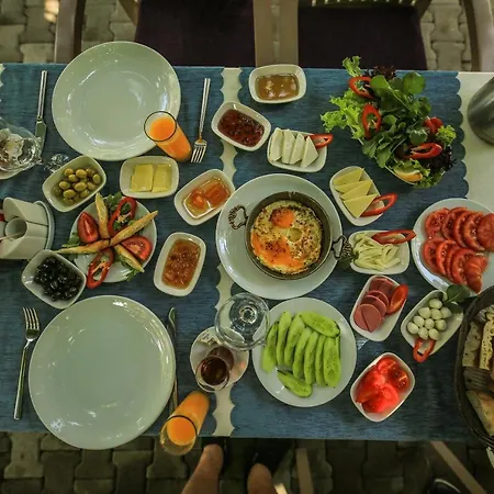 Zakkum Δωμάτια σε οικογενειακή κατοικία Çıralı