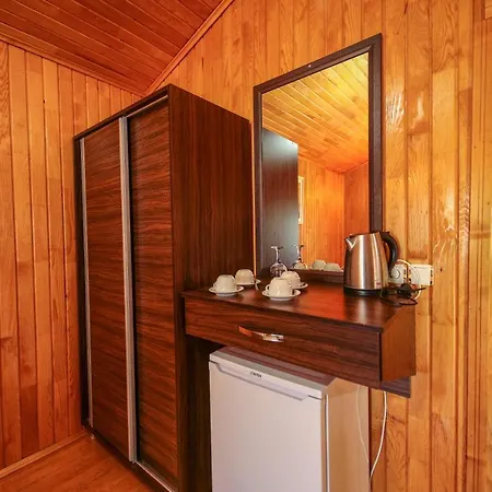 Δωμάτια σε οικογενειακή κατοικία Zakkum Çıralı